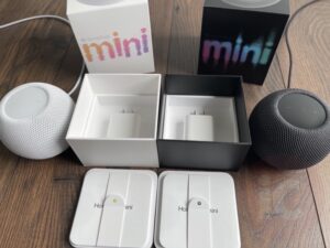 Apple HomePod Mini – Compact, Stylish, and Seamlessly Apple