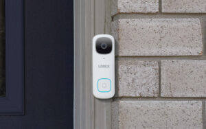 Lorex 2K QHD Wired Doorbell