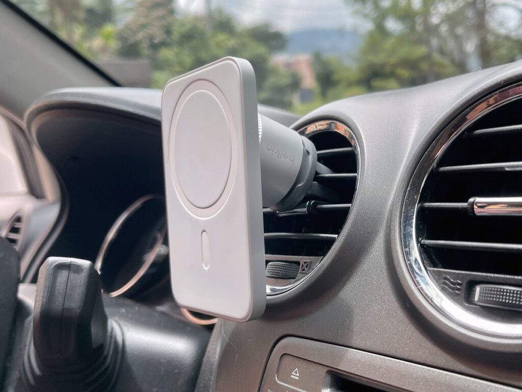 Belkin MagSafe Car Vent Mount