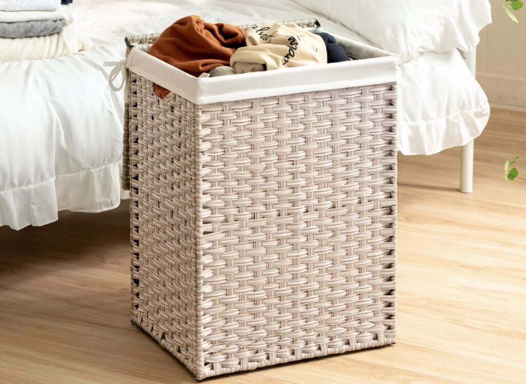 Lifecode Foldable Laundry Basket With Lid and Handles