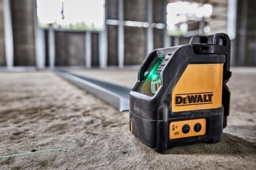 DeWalt DW088K Self-Leveling Cross Line Laser