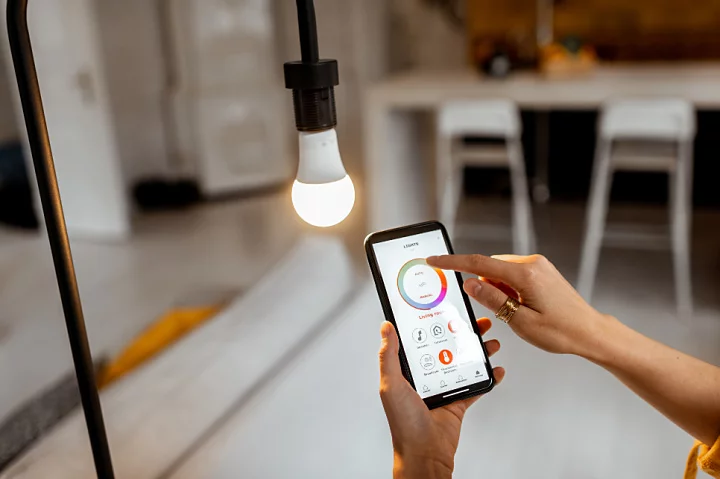 Choosing the Right Smart Lights for Cleaning Help