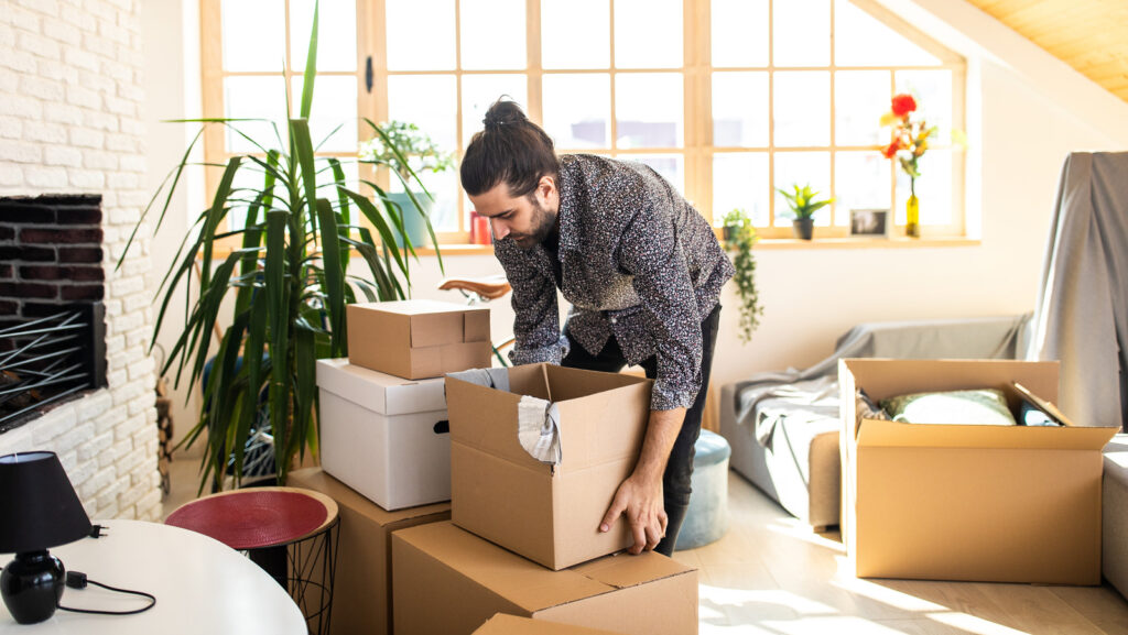 They Declutter Regularly at Homes