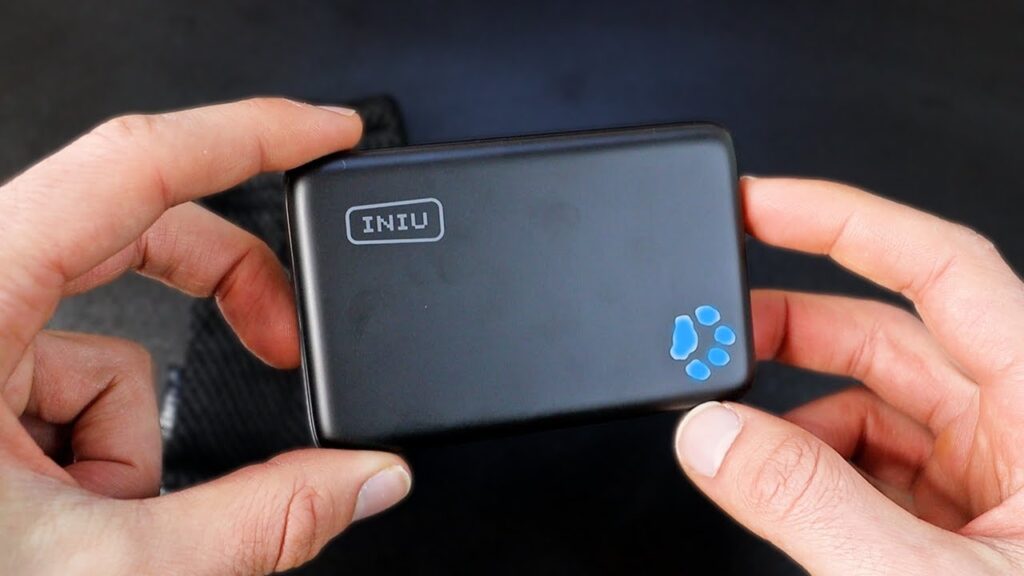 INIU Qi2 45 W Magnetic Power Bank